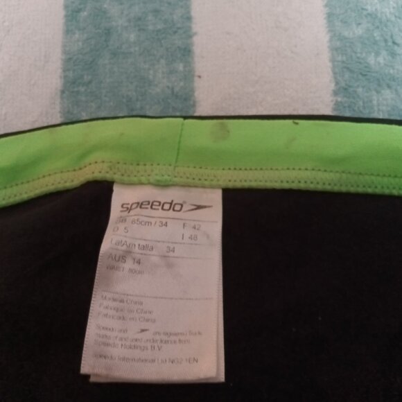 (*) SPEEDO ENDURANCE SWIM BRIEF, BLACK, SIZE 34", XL - (Pre-Owned) - Picture 7 of 7